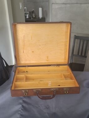 Vintage Art Box. Anco Wood Specialties.  Circa 1974.